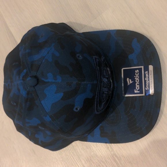 NWT Canadiens snap back hat - Picture 2 of 6